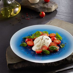 Phô mai Burrata & cà chua Hokkaido trộn dầu oliu