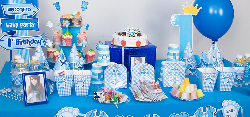 Hướng dẫn cách trang trí trên bàn tiệc sinh nhật của các bé