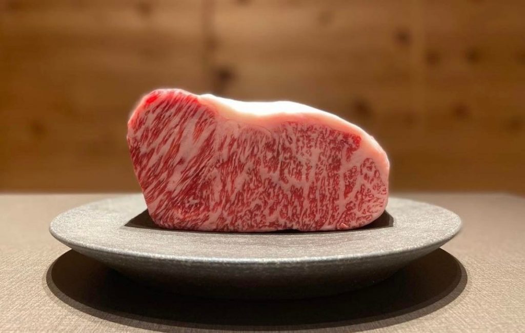 Steak Thăn Ngoại Wagyu Ủ Tuyết